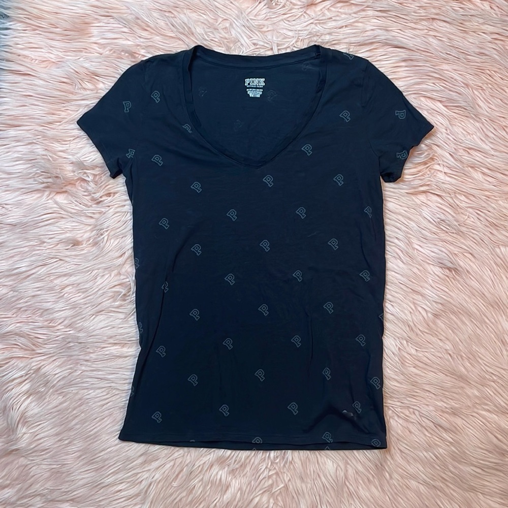 PINK Victoria’s‎ Secret V Neck Black Tee Shirt Size XS